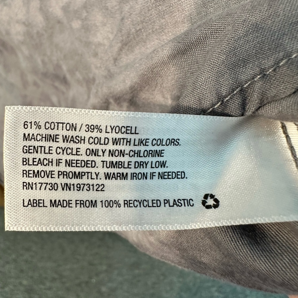 Universal Thread Gray Stone Washed Top Flattering Style Size Medium - Picture 4 of 9